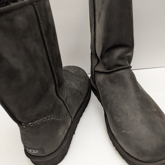 UGGs boots Size 18 main image 5